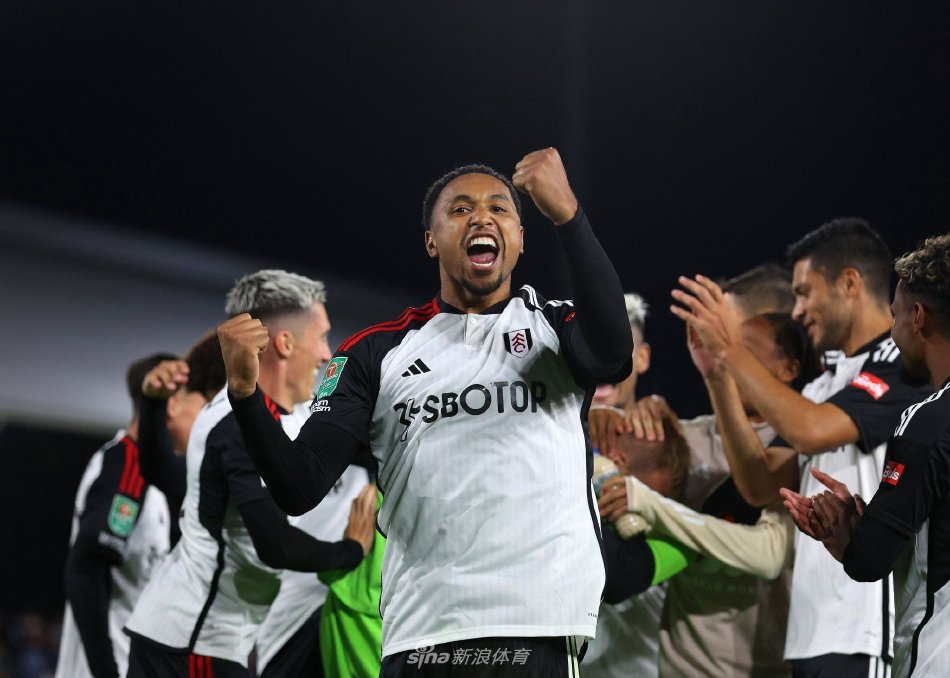 刻引发了广 刻引发了广