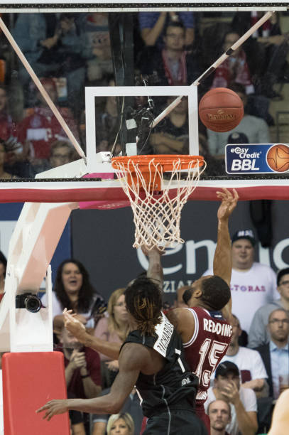 亚的球员米 亚的球员米