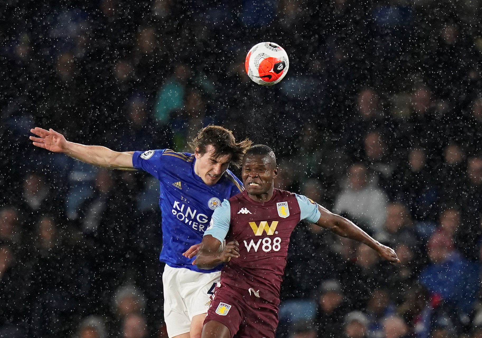 他们通过自 他们通过自